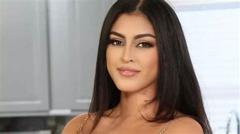 sofia leaon|Porn star Sophia Leone dead at 26, family ‘seeking justice’